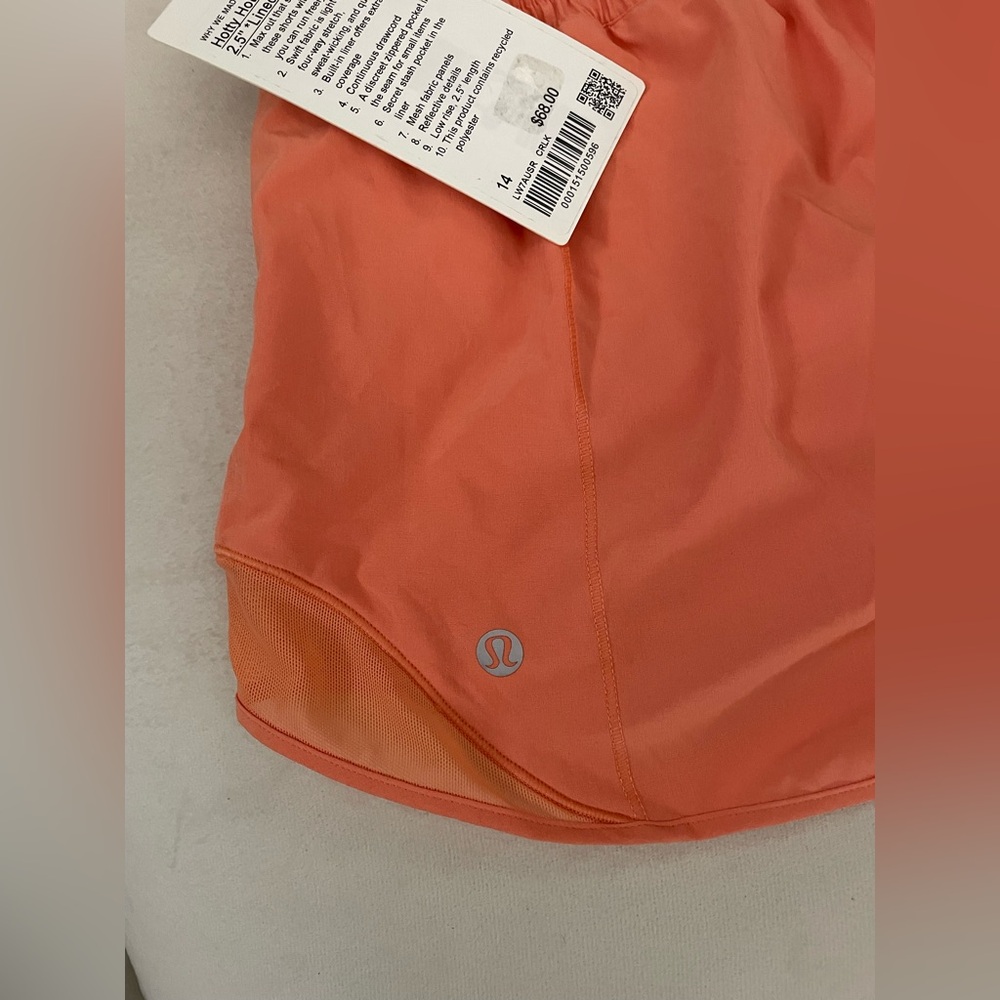 Lululemon NWT Hotty Hot Low Rise 2.5” Shorts Orange Color Size 14 - Picture 10 of 10